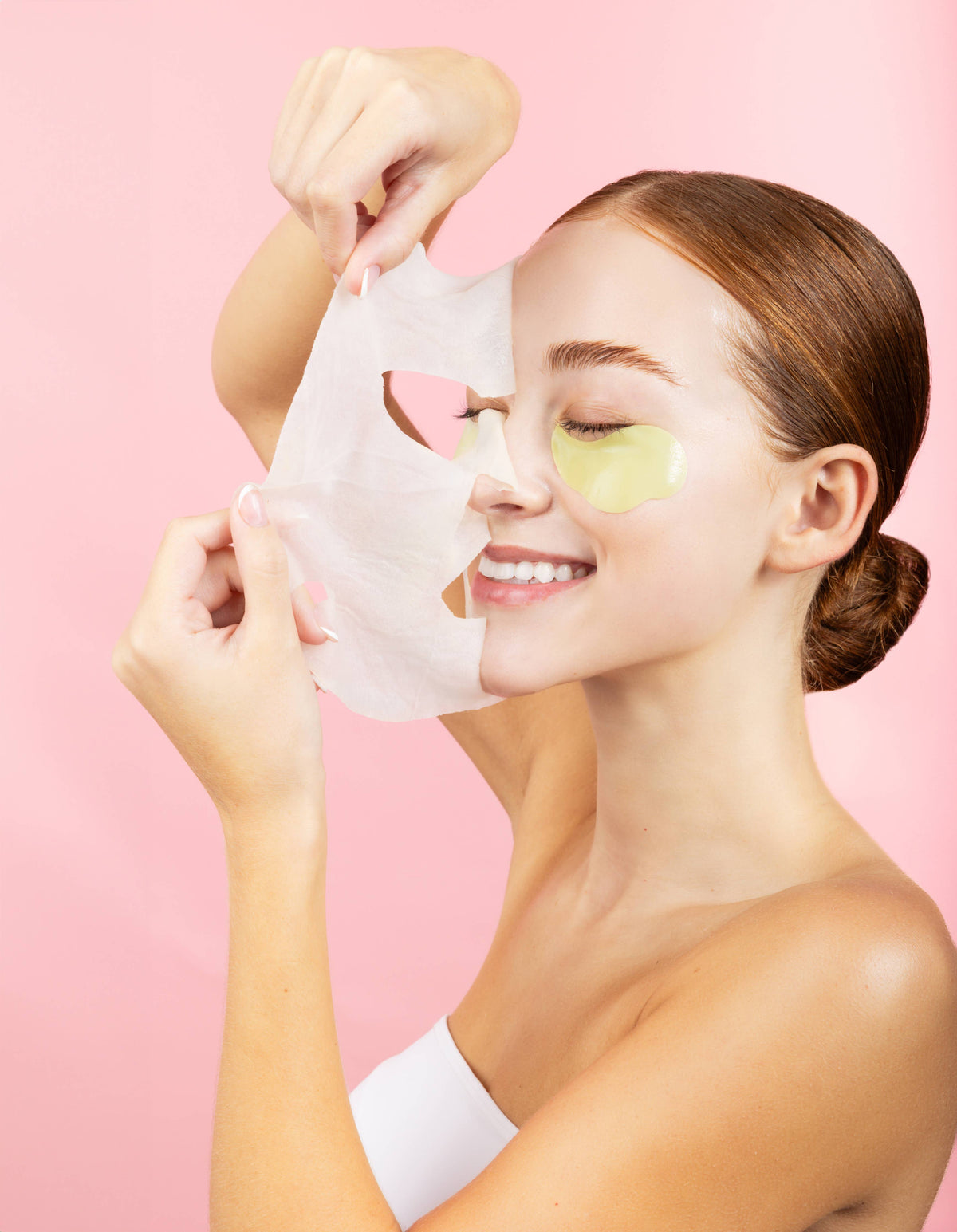 Strawberry Matcha Latte Depuffing & Hydrating Eye Patches - Awear