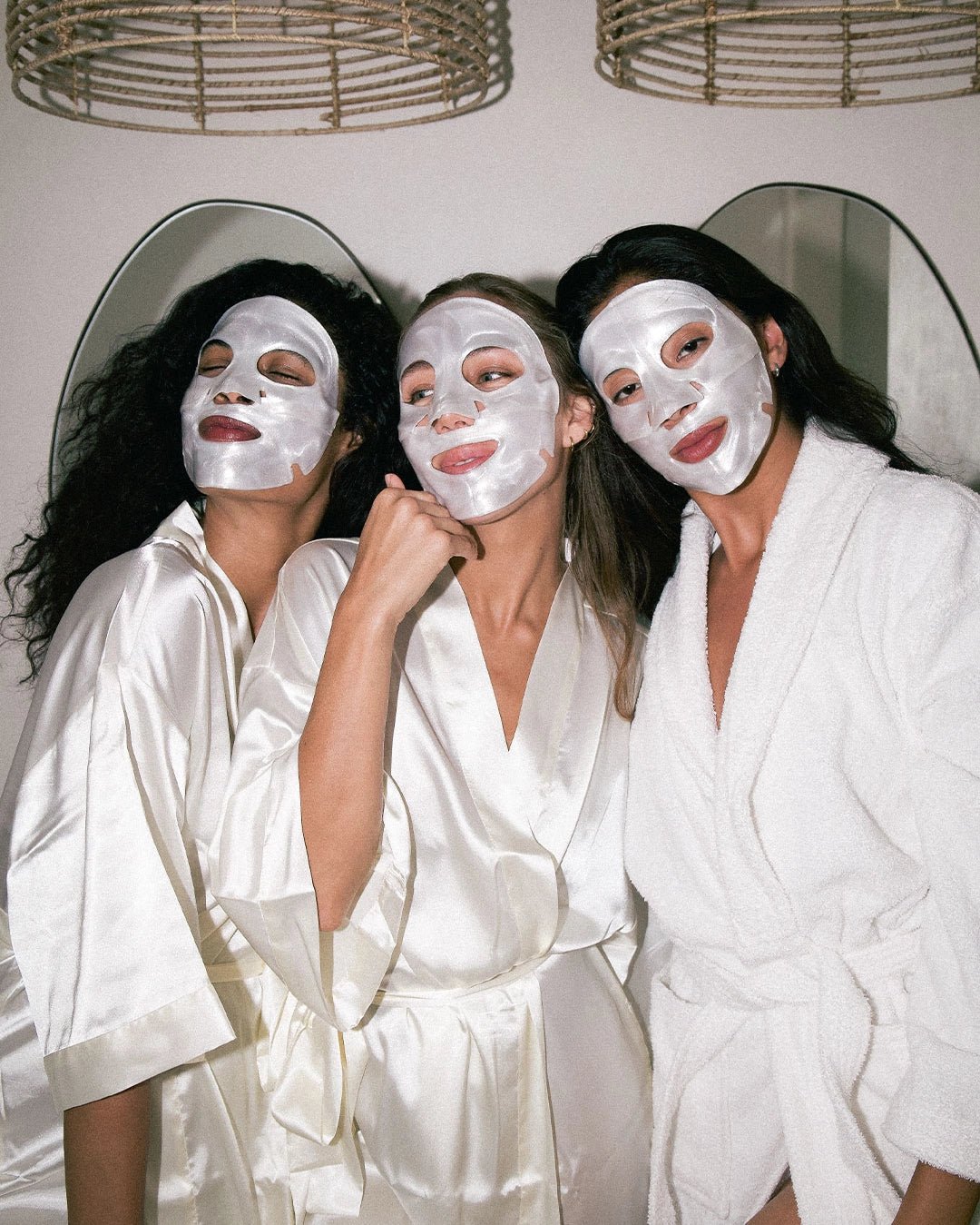 Party Glow Collagen Mask - Awear