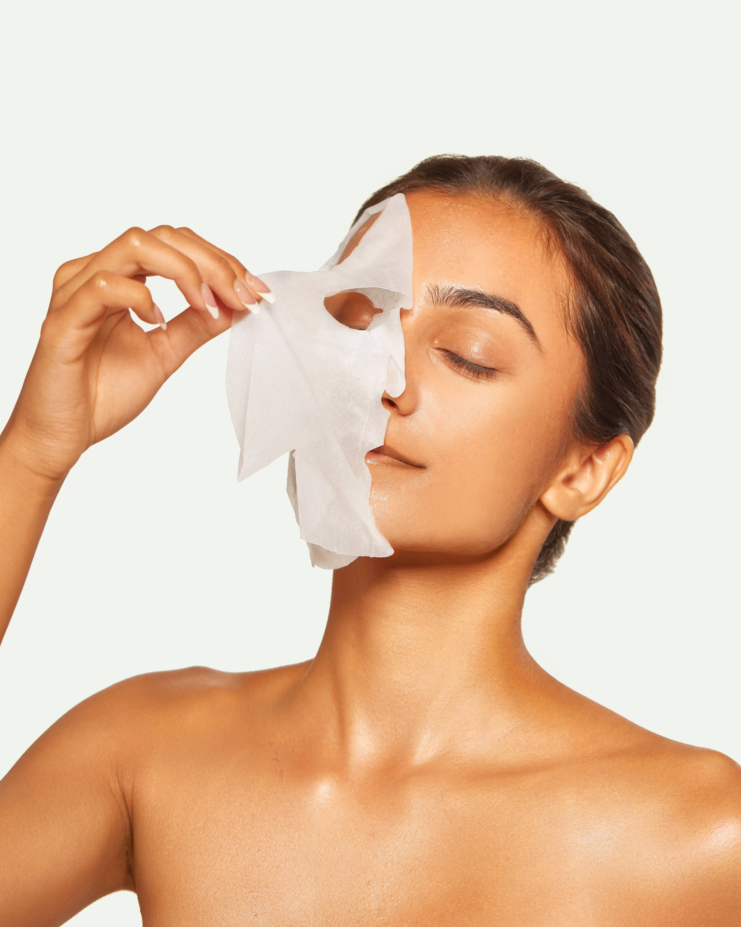 Matcha Almond Milk Radiance Plant-Based Milk Sheet Mask - Awear