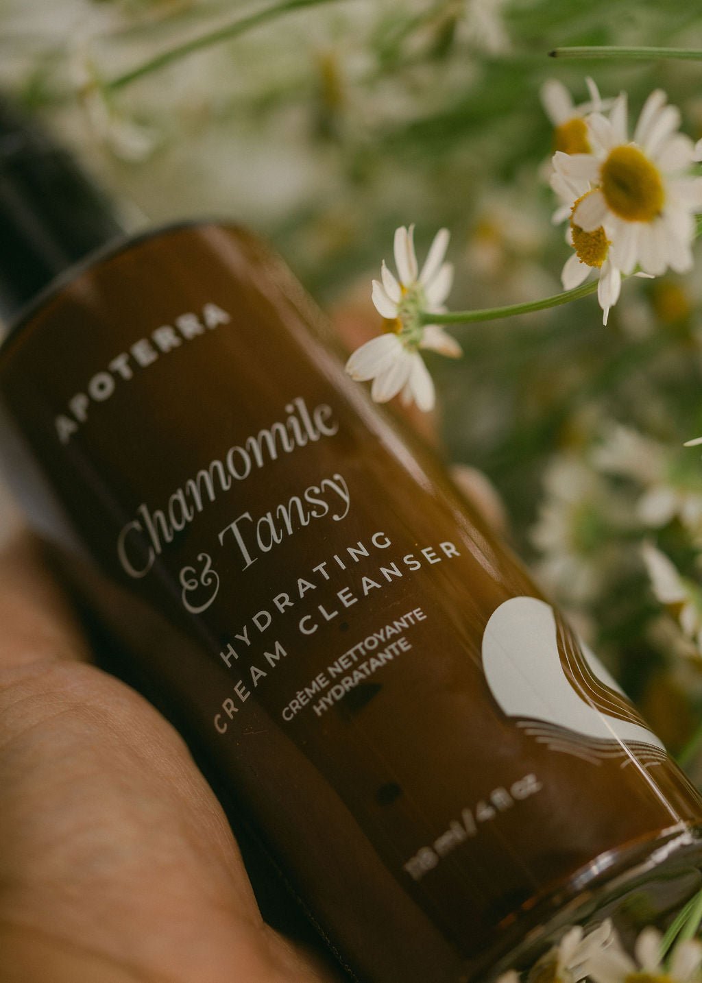 Chamomile & Tansy Hydrating Cream Cleanser - Awear