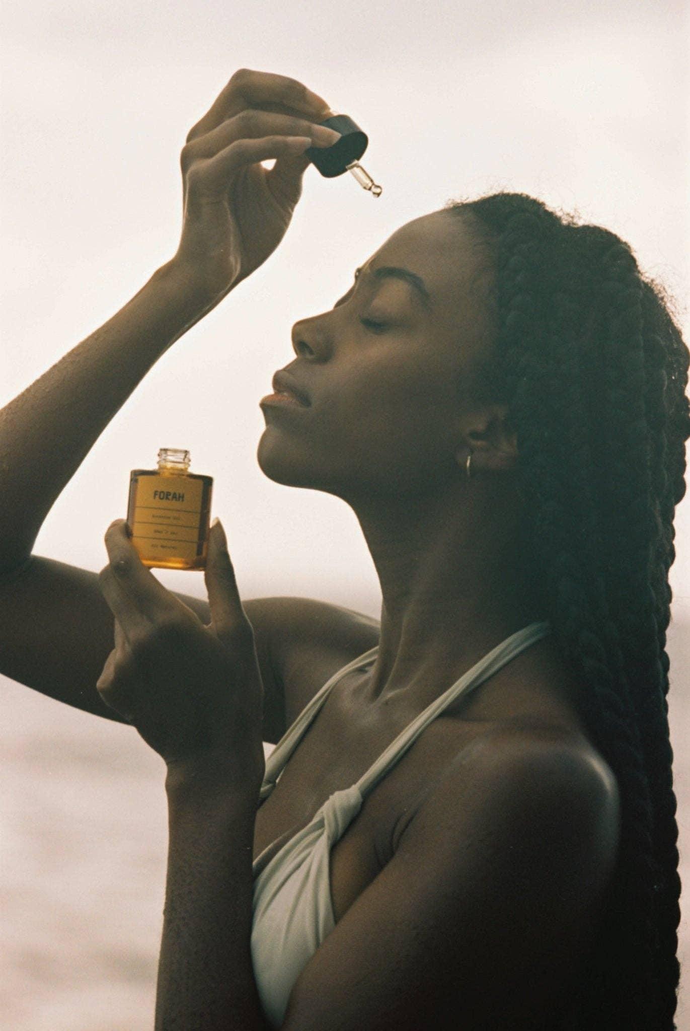 Dayglow Oil Serum - Awear