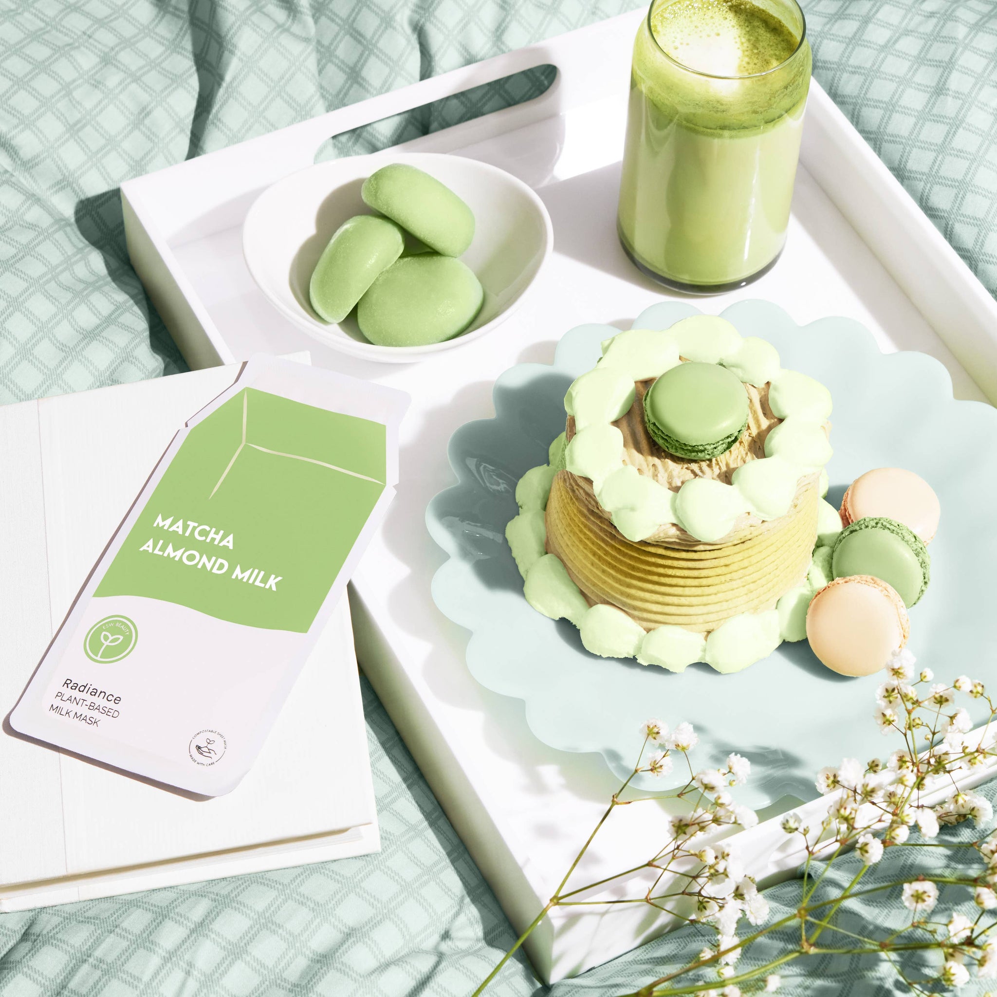 Matcha Almond Milk Radiance Plant-Based Milk Sheet Mask - Awear